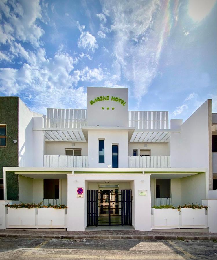 Marini Hotel B&B Lido Marini Extérieur photo